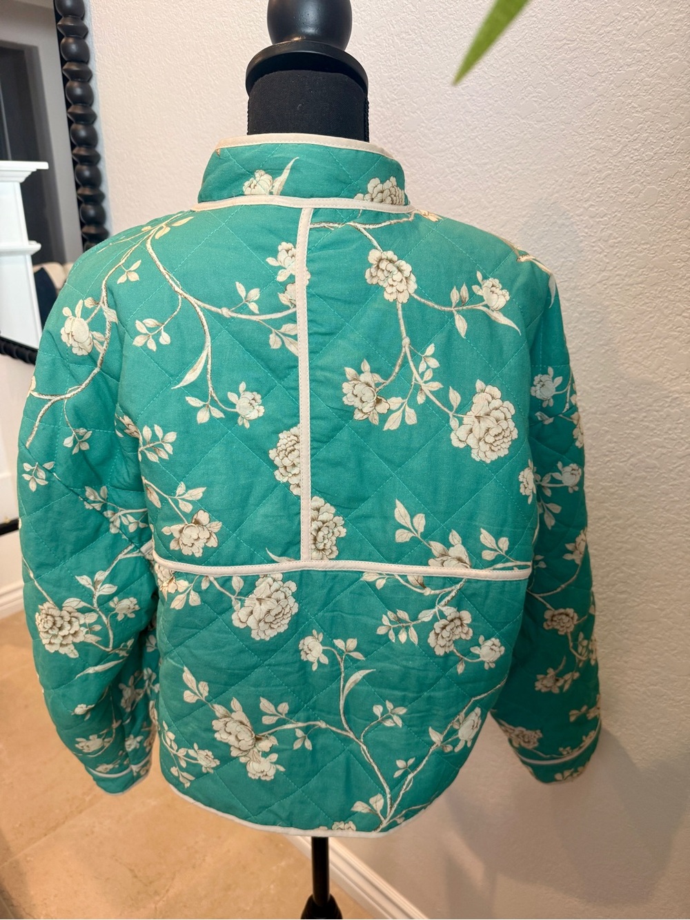 7 For All Mankind Green Floral Quilted Bomber Jacket - Picture 4 of 7